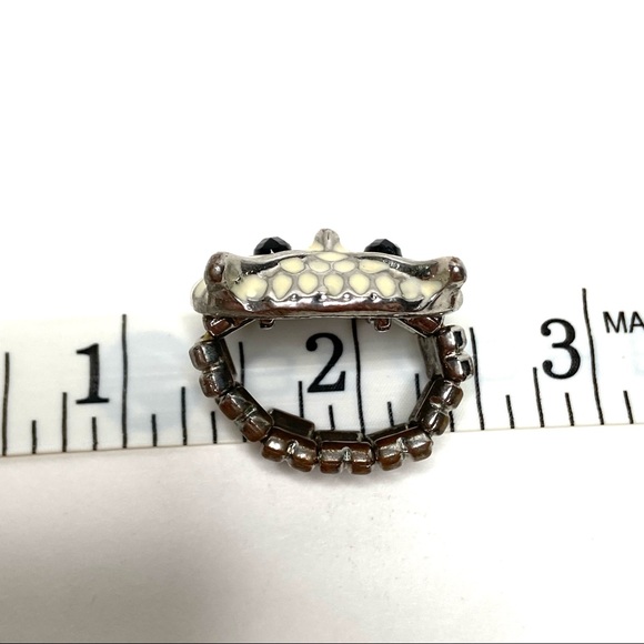 Enamel Owl Ring - Picture 5 of 8